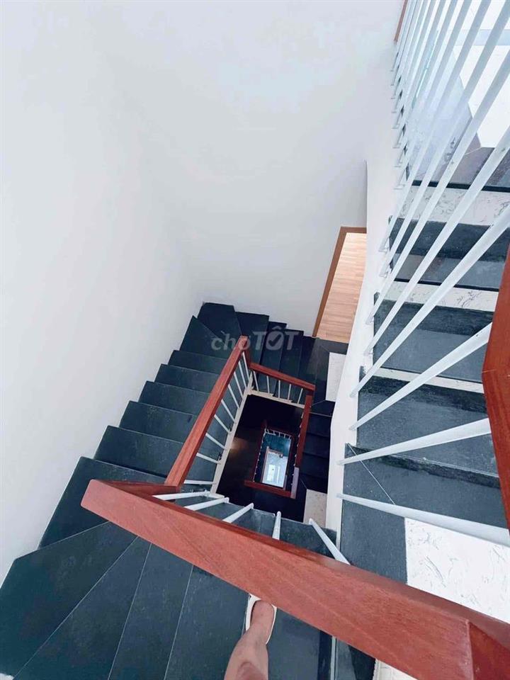 🔥NHÀ 5 TẦNG 5 PHÒNG NGỦ -  KIỆT OTO TẢI ÔNG ÍCH KHIÊM
