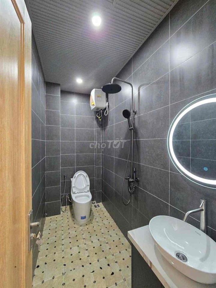 🔥NHÀ 3 TẦNG XÂY MỚI KIỆT TRẦN CAO VÂN - CÓ SÂN RỘNG