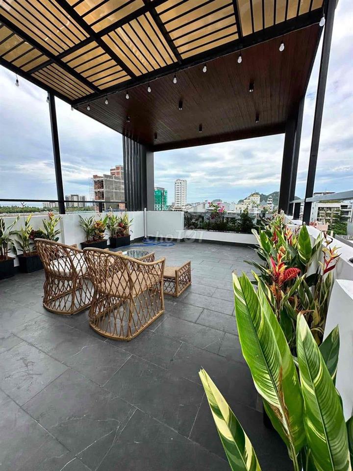 🔥90M2 CĂN VILL.A 5 TẦNG CÓ HỒ BƠI - MẶT TIÊN SƠN THUỶ ĐÔNG