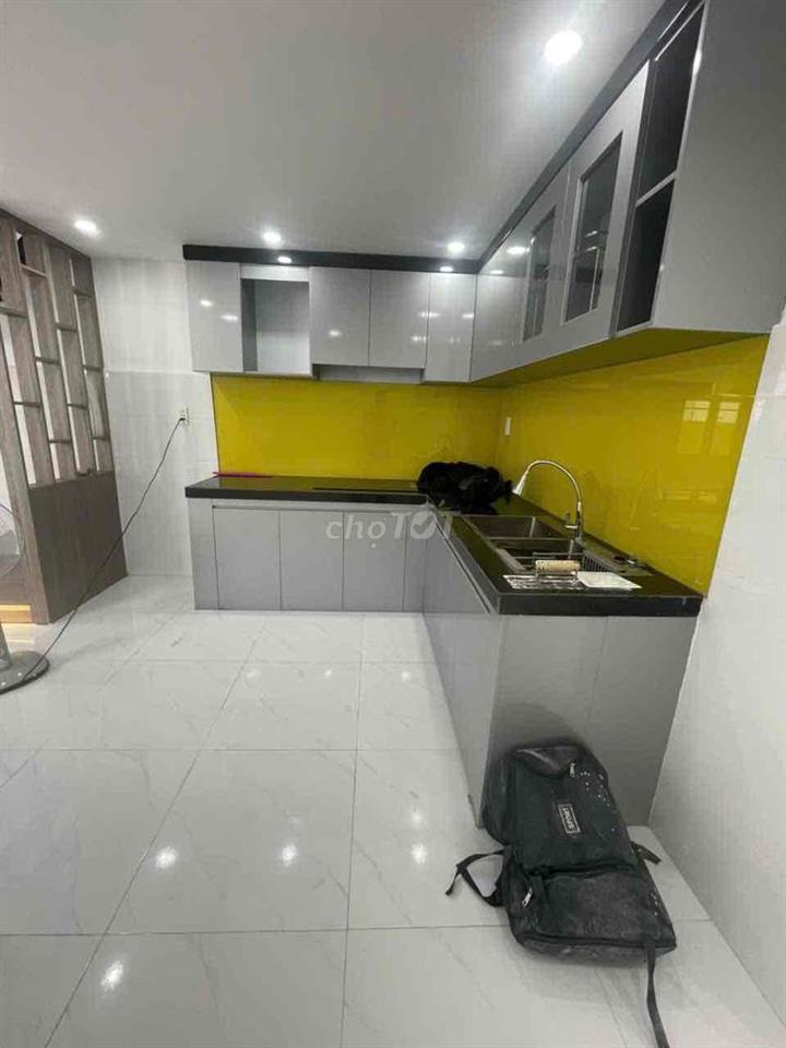 BÁN NHÀ GÁC LỬNG GÓC 2 MẶT KIỆT TÔN ĐẢN – 105M² – KIỆT 3M – CHỈ 20M RA