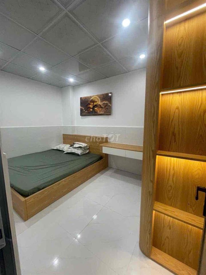 BÁN NHÀ GÁC LỬNG GÓC 2 MẶT KIỆT TÔN ĐẢN – 105M² – KIỆT 3M – CHỈ 20M RA
