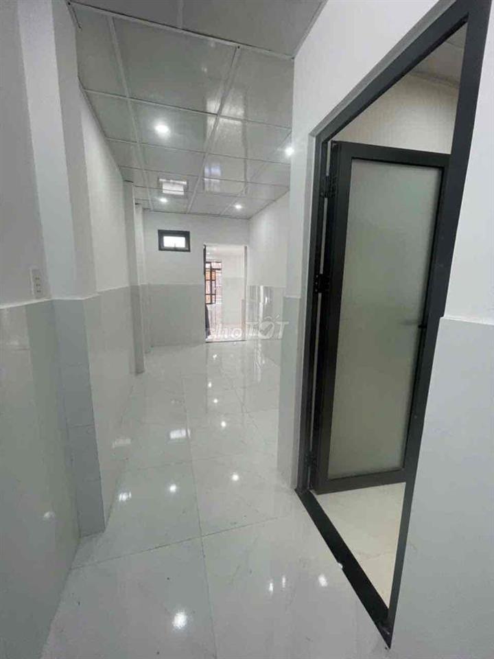 BÁN NHÀ GÁC LỬNG GÓC 2 MẶT KIỆT TÔN ĐẢN – 105M² – KIỆT 3M – CHỈ 20M RA