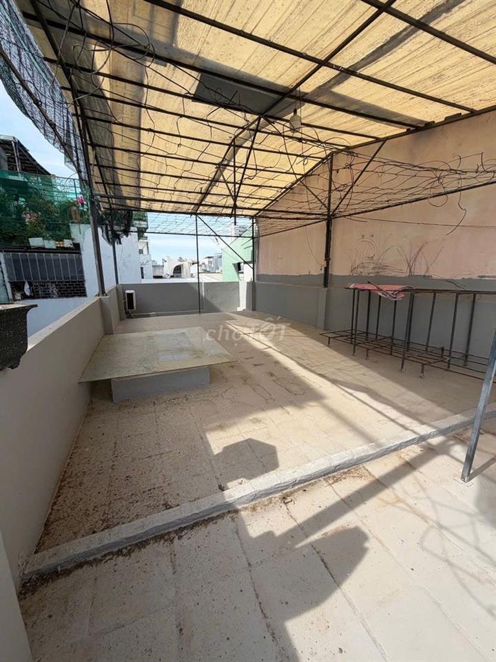💥 XÍU 5.x TỶ – NHÀ 2 TẦNG HÒA CƯỜNG NỞ HẬU ĐẸP – 72M² – Ở NGAY.