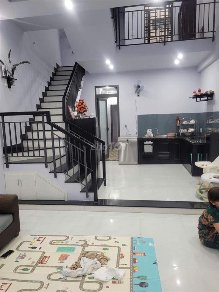 💥 XÍU 5.x TỶ – NHÀ 2 TẦNG HÒA CƯỜNG NỞ HẬU ĐẸP – 72M² – Ở NGAY.