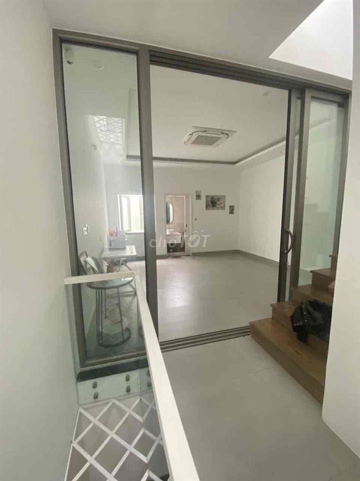 Cho thuê Nhà mặt tiền Tố Hữu 04 Tầng