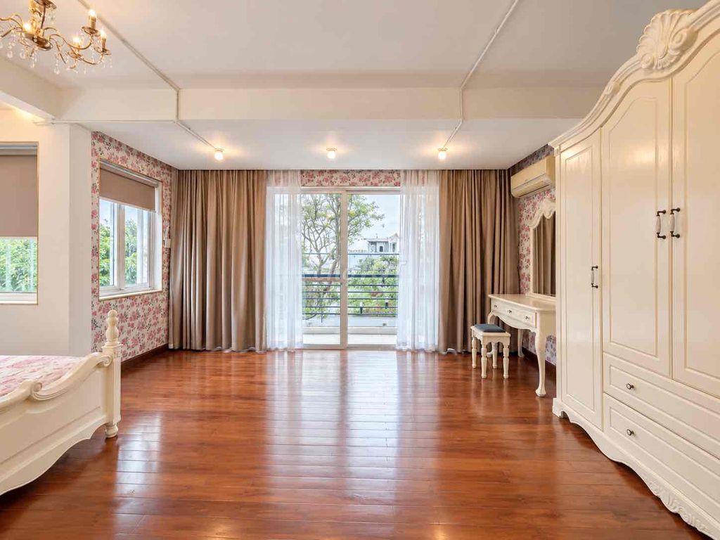 CHO THUÊ CĂN HỘ 2 PHÒNG NGỦ RỘNG 80m2 GẦN NÚI SƠN TRÀ