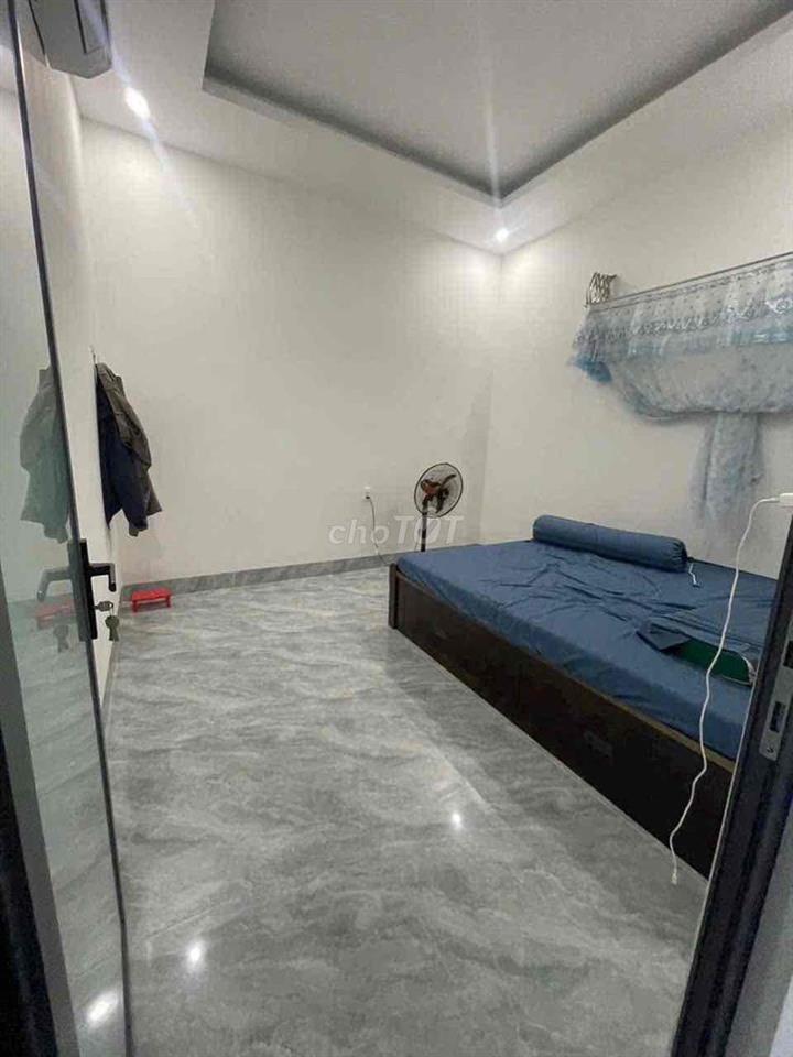 Nhà khu bộ đội rất yên tĩnh và an ninh