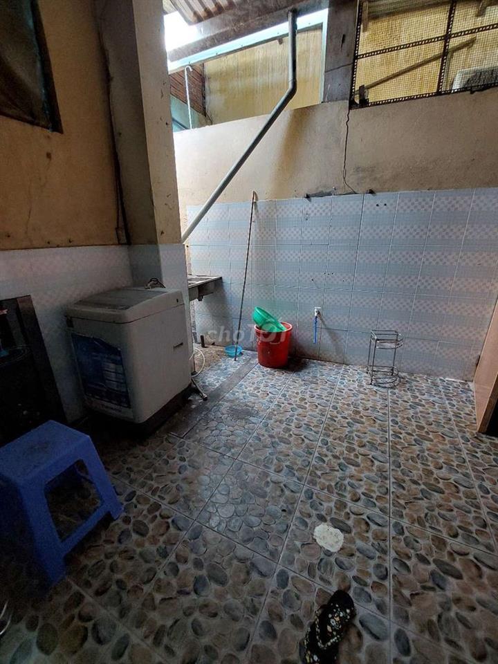 Cho thuê  nhà  kiệt ô tô Tôn Đức Thắng  gần bến xe trung tâm 