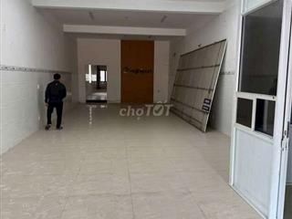 Cho thuê nhà mặt tiền đường Nguyễn Lương Bằng 