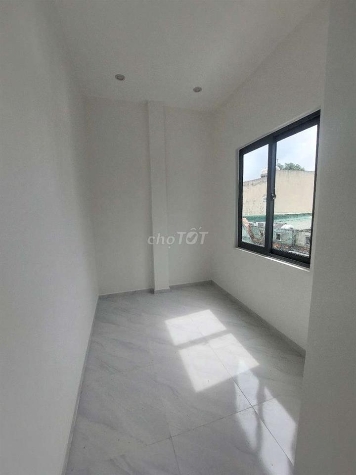 Cho thuê  nhà  2 tầng  kiệt  138 Hoàng Văn Thái 