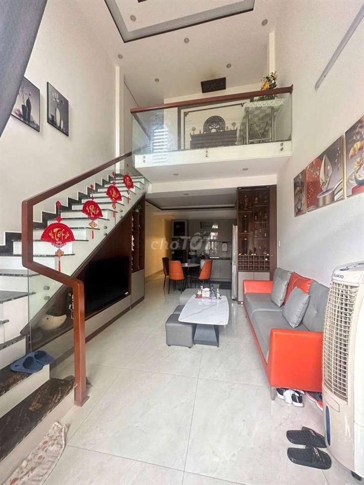 bán  nhà  2 tầng  kiệt  Trường Chinh gần chợ Tân An 
