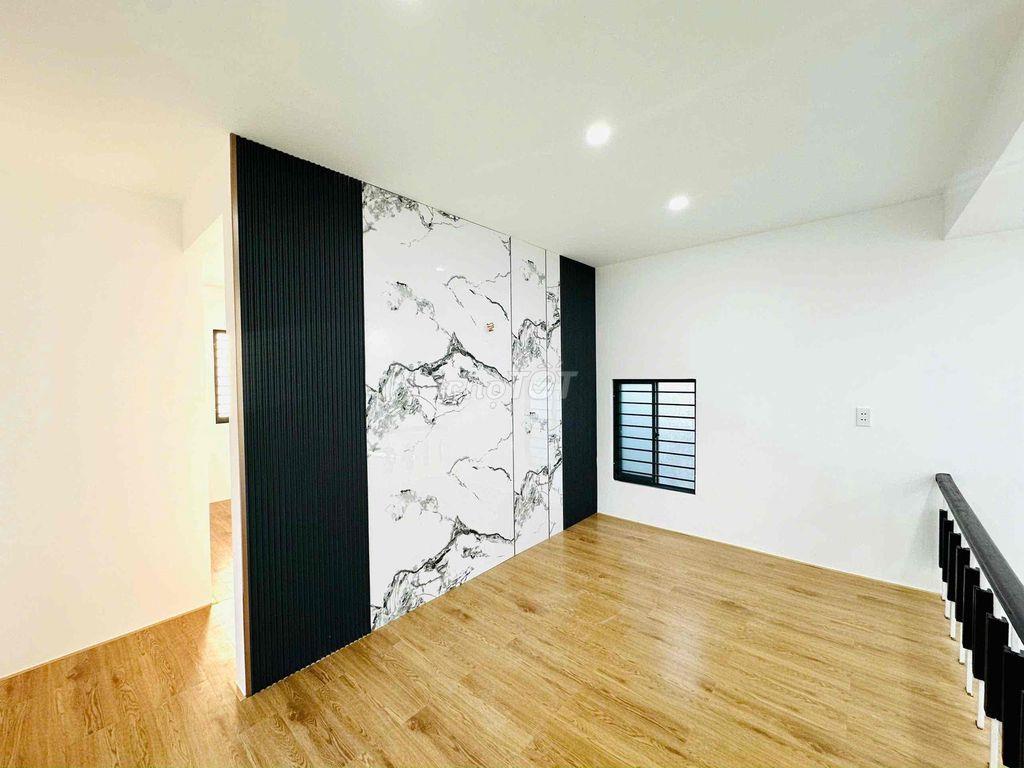 Giá rẻ nhất: Nhà gác lửng diện tích đến 100m2 sát cầu vượt ngã ba Huế