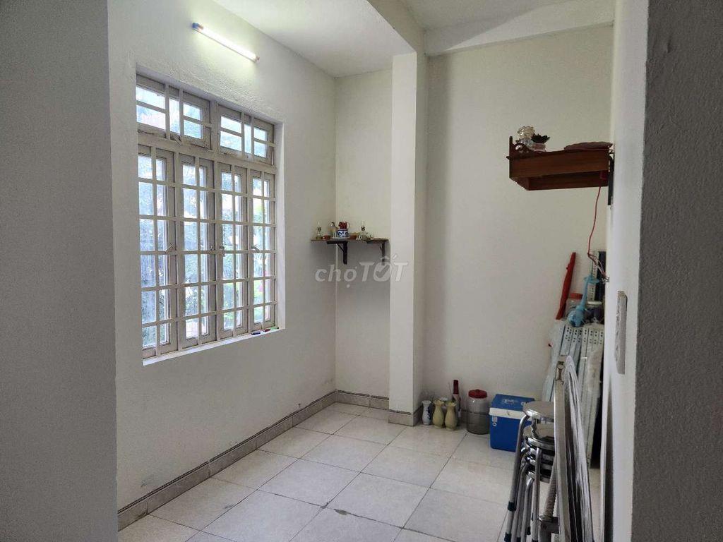 Cần bán gấp, chưa qua đầu tư