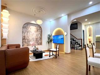 NHÀ ĐẸP TRỤC NGUYỄN VĂN LINH – FULL NỘI THẤT – NGANG 5,5M HIẾM