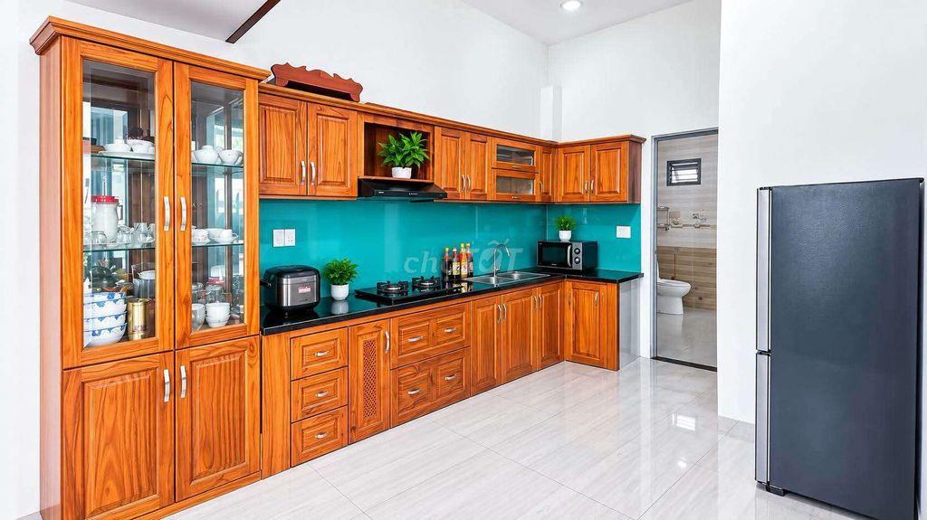 NHÀ 2 TẦNG 2 MẶT TIỀN GẦN CHỢ HÒA CHÂU