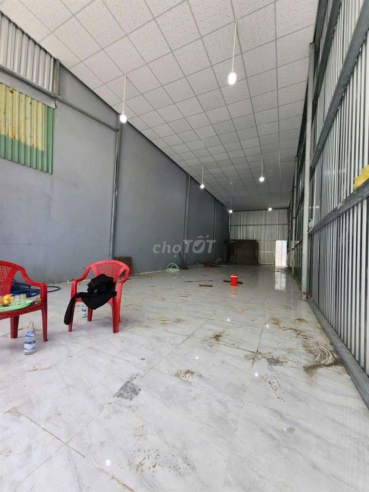 NHÀ CẤP 4 ĐƯỜNG CAO HỒNG LÃNH