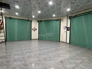 NHÀ CẤP 4 2 MẶT TIỀN LÊ QUẢNG CHÍ