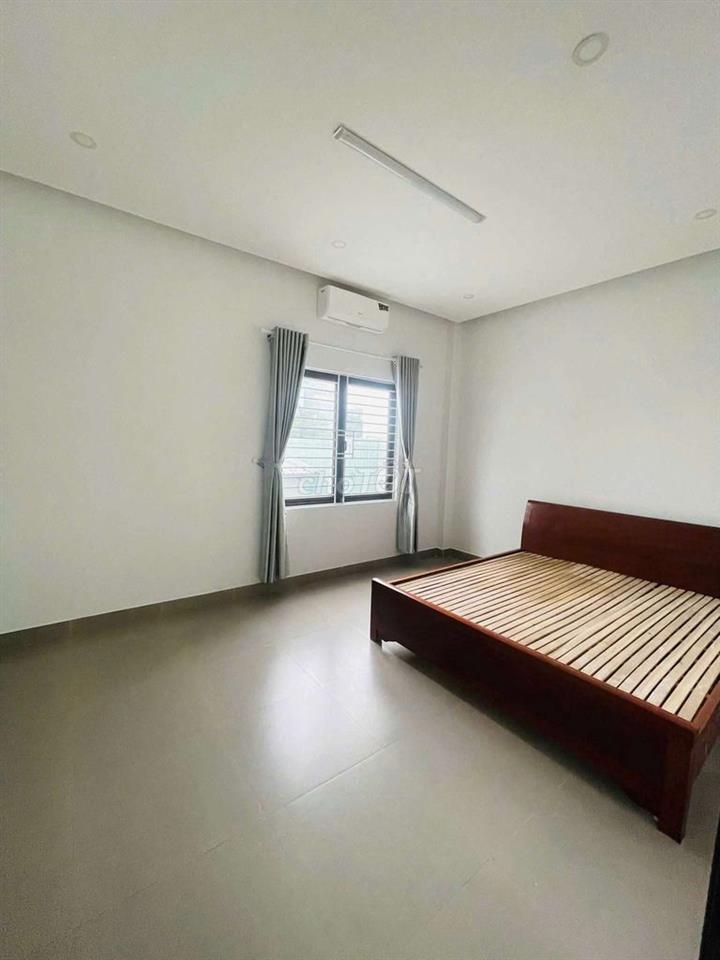 NHÀ 3 TẦNG 4PN ĐƯỜNG BÙI TRANG CHƯỚC