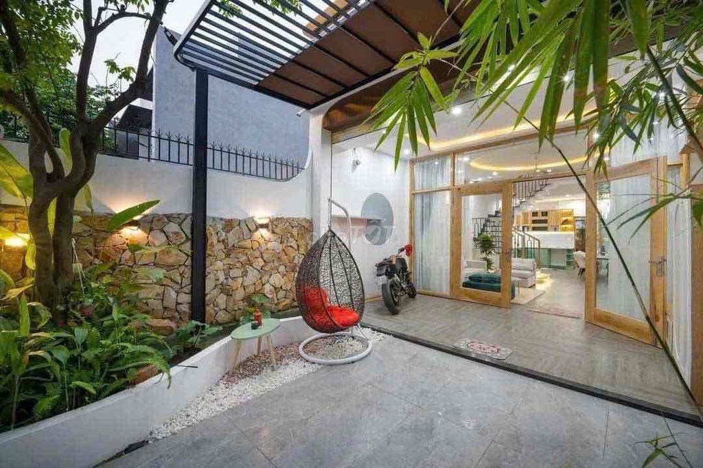 Nhà 4 Tầng Sân Vườn MT Lê Hiến Mai - Phước Lý