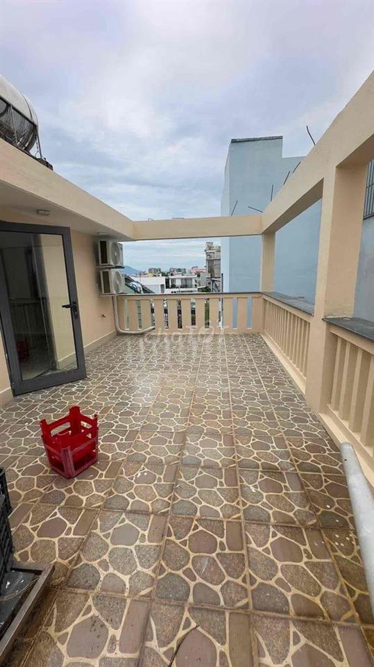 Cho Thuê nhà 4 Tầng đầu Kiệt Ông ích Khiêm