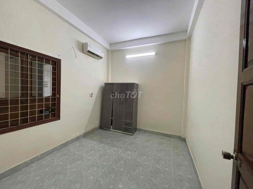 CHO THUÊ NHÀ 3 TẦNG MT NGUYỄN TRI PHƯƠNG sát Sân Bay