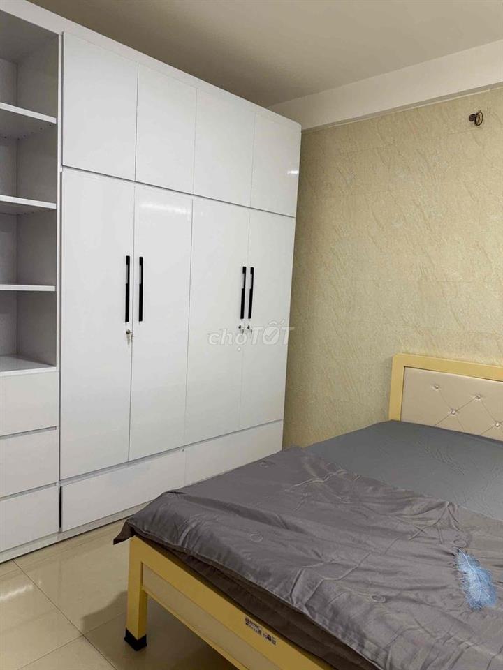 Cho Thuê nhà 4 Tầng đầu Kiệt Ông ích Khiêm