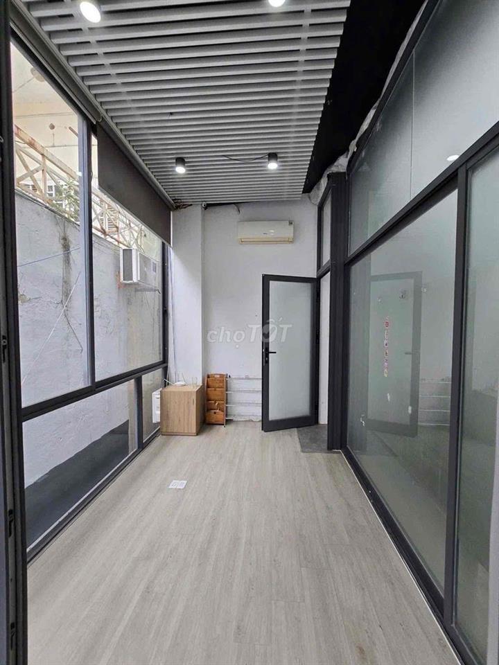 Cho Thuê MT 4 Tầng Lý Thường Kiệt cạnh FHome