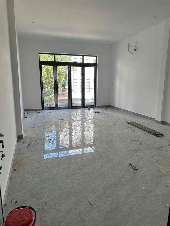 Cho thuê nhà 2.5 Tầng MT Mai Hắc Đế Cầu Rồng - Sơn Trà