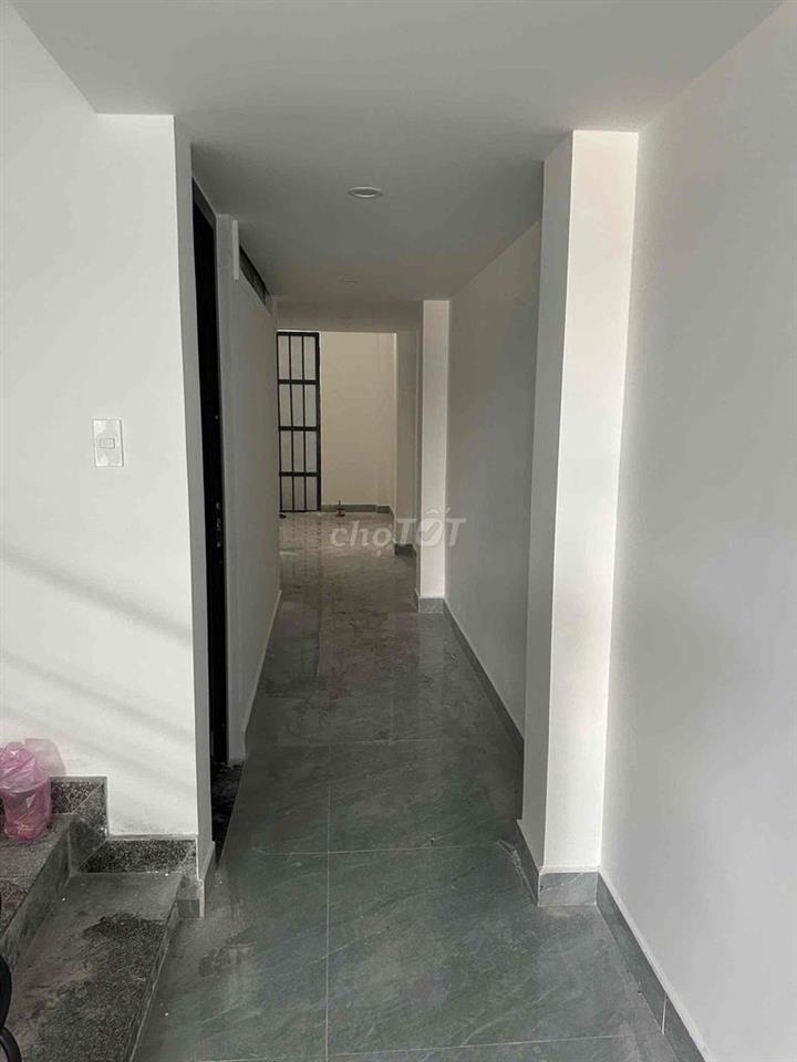 Cho thuê nhà 2.5 Tầng MT Mai Hắc Đế Cầu Rồng - Sơn Trà