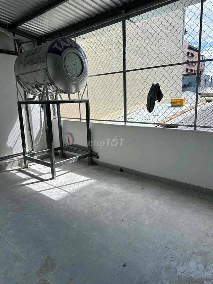 Cho thuê nhà 2.5 Tầng MT Mai Hắc Đế Cầu Rồng - Sơn Trà