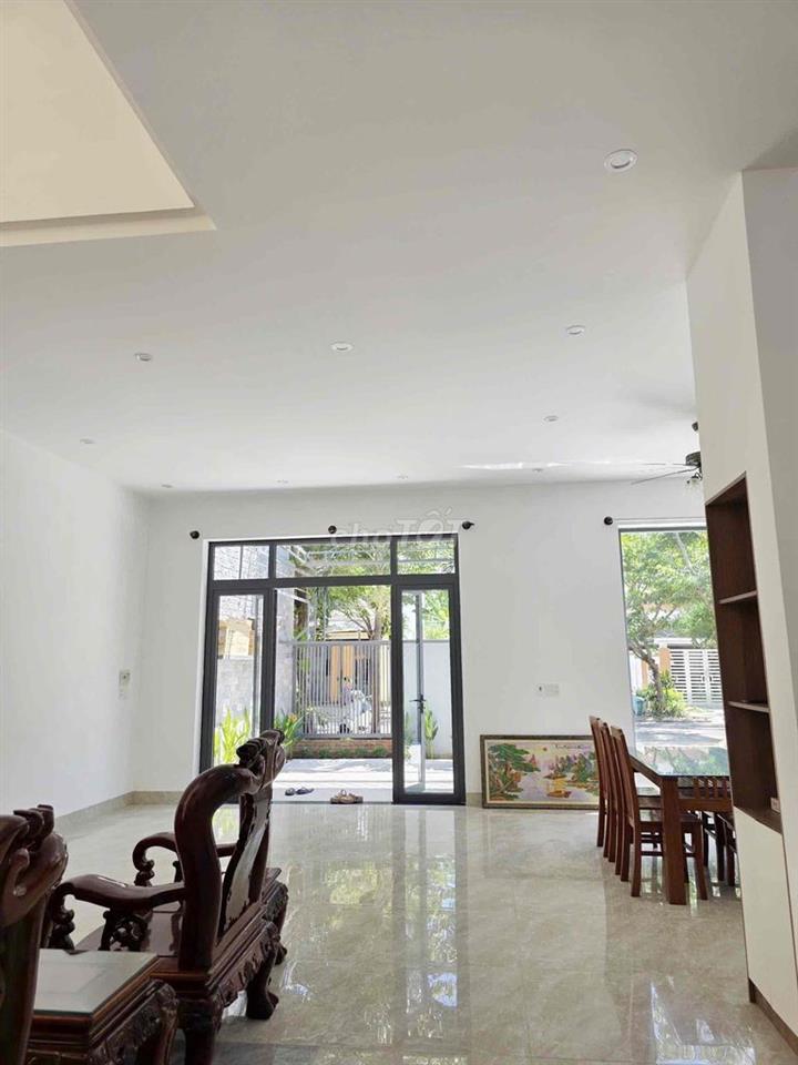 Cho Thuê nhà Villa Vườn 2 Tầng Thanh Lương - Hoà Xuân