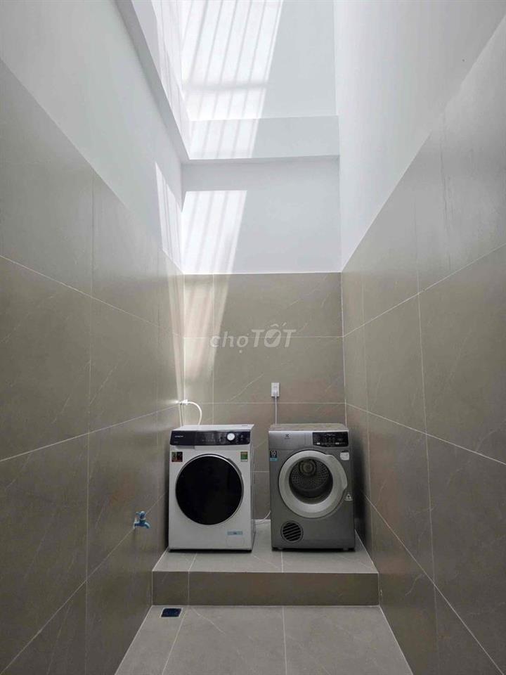 Cho Thuê nhà Villa Vườn 2 Tầng Thanh Lương - Hoà Xuân