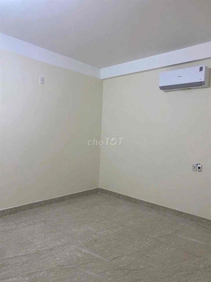 Cho thuê Nhà 2 Tầng MT Hoả Sơn gần FPT