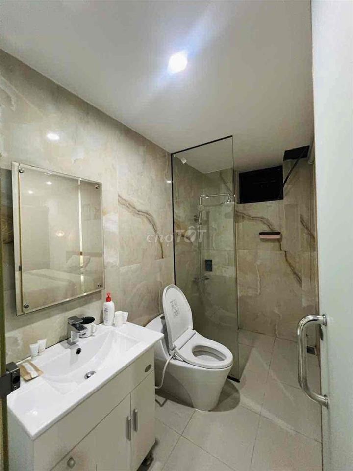 Cho Thuê Căn Hộ PenHouse 2PN Lê Thạch