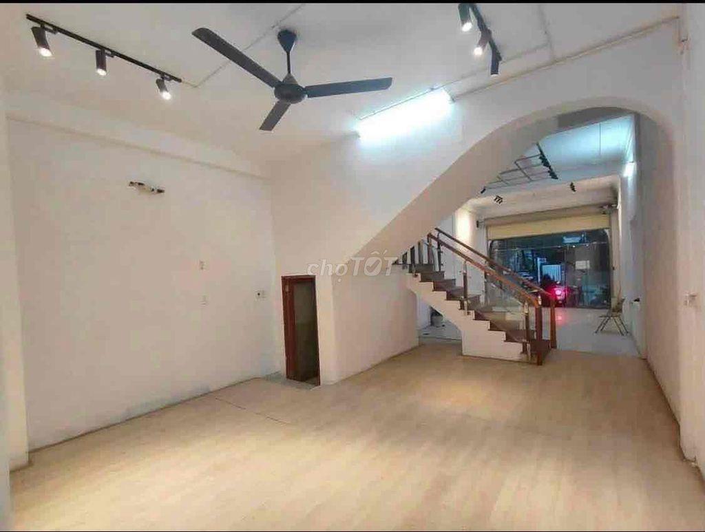 Cho thuê nhà 3 tầng MT NGUYỄN HỮU DẬT , Hoà Cường