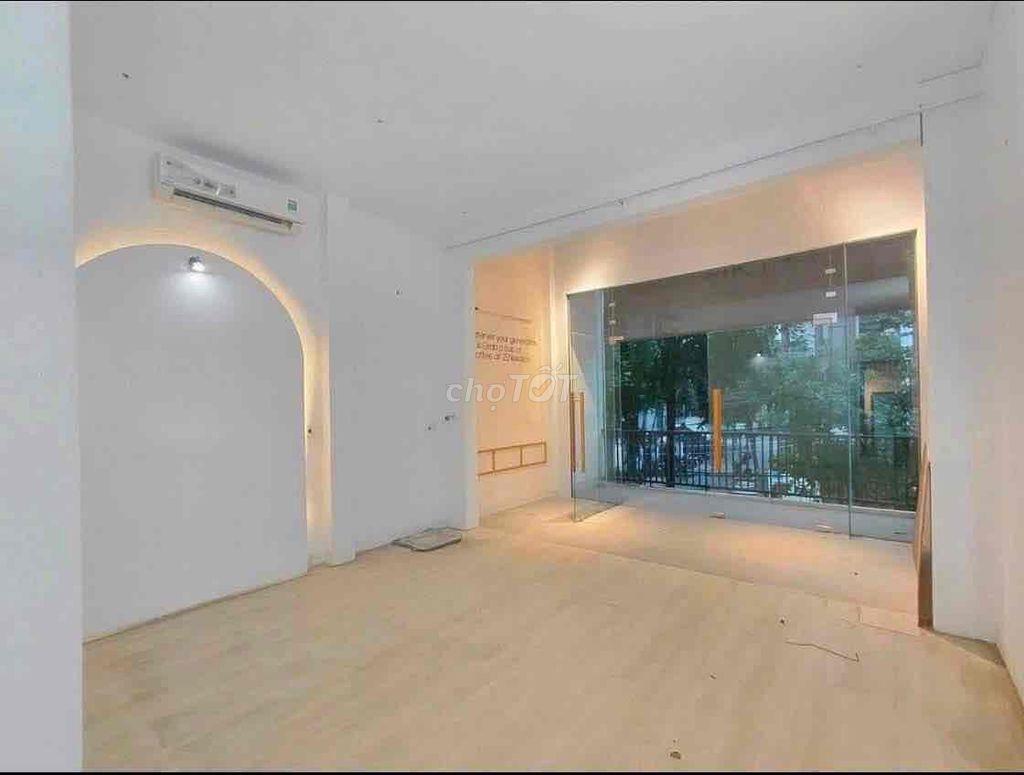 Cho thuê nhà 3 tầng MT NGUYỄN HỮU DẬT , Hoà Cường