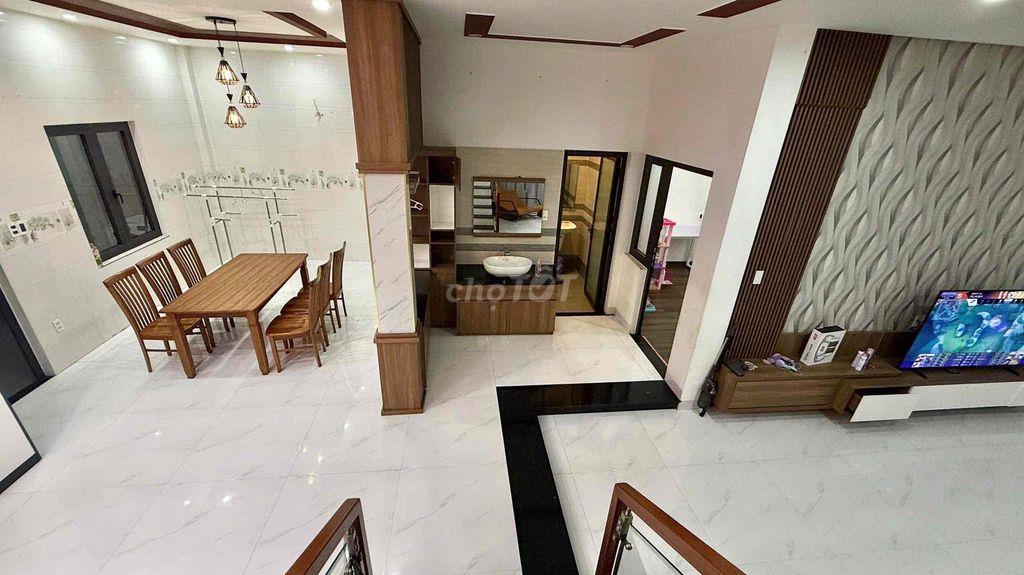 Cho thuê Nhà 2 Tầng Kiệt Ô Tô Trần Quang Khải , Sơn Trà