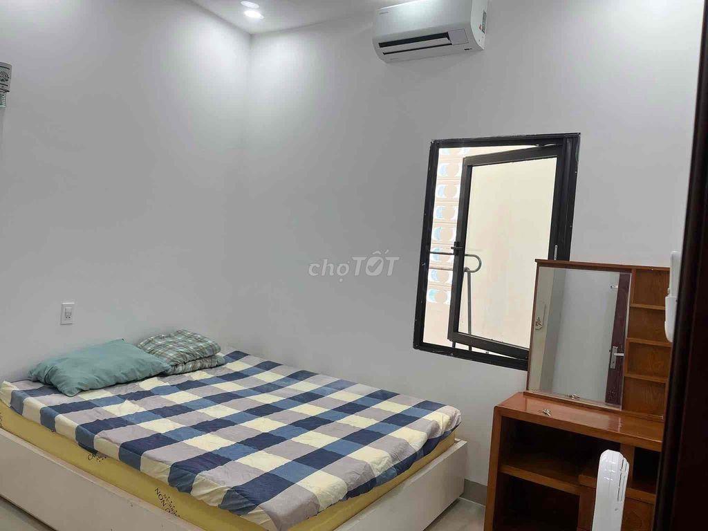 Cho Thuê nhà 2 Tầng MT Nguyễn Xiển - gần Crowne