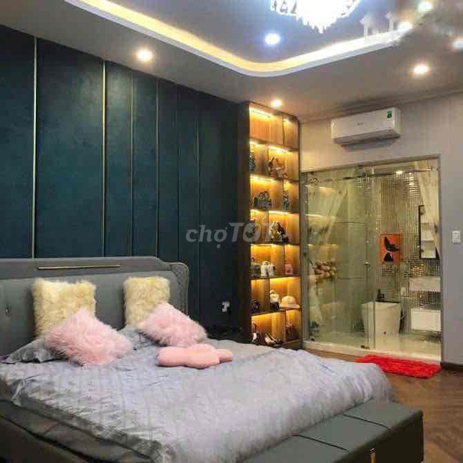 Cho Thuê Nhà 3 Tầng MT Hồ Trung Lượng - Hoà Xuân
