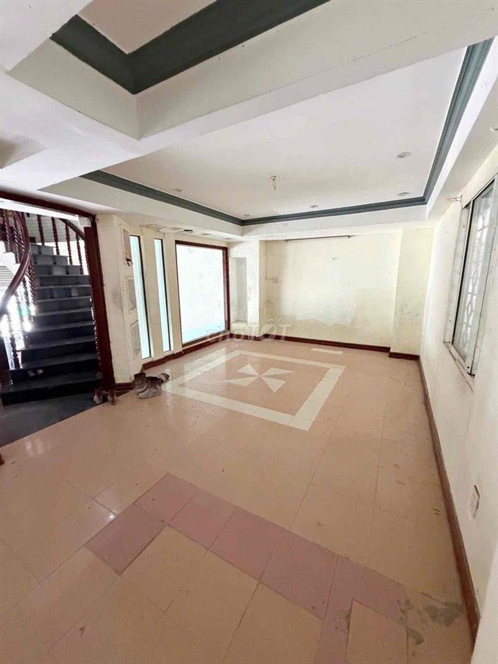 Cho thuê Toà Nhà 5 Tầng MT  Trung Tâm Thương Mại AonMall Đà Nẵng
