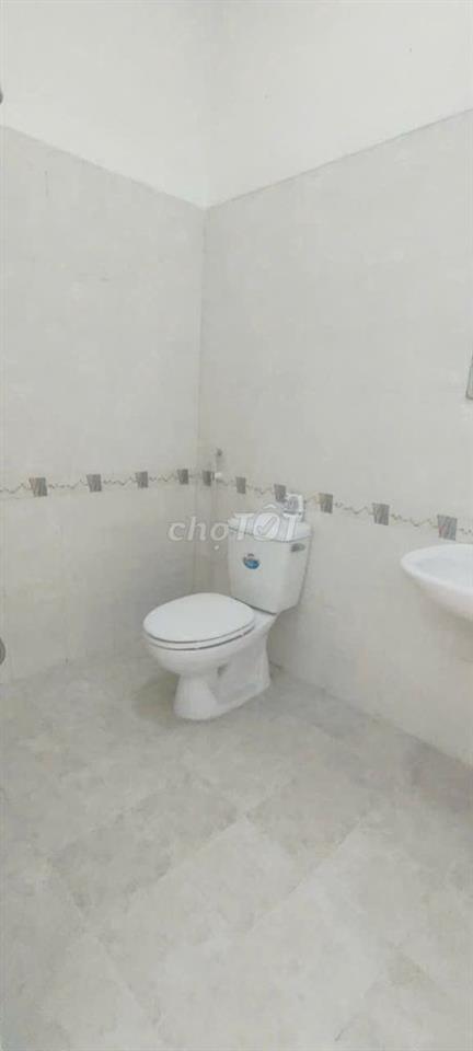 Thuê dài hạn nhà 3 tầng 270m2 Nguyễn Tư Giản tổ hợp pháo hoa DIFF 2027