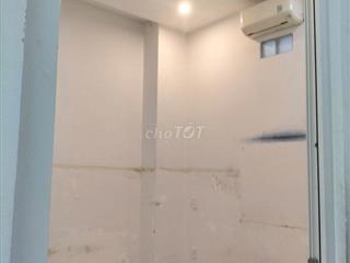 Nhà 3 Tầng 5PN khép kín gần Crow_ LÊ VĂN TÂM