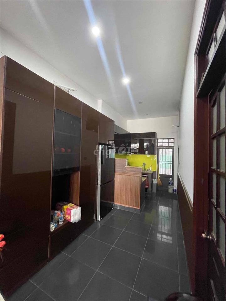Cho thuê nhà Mới 2 tầng mt Tiên Sơn gần Chợ Hòa Cường.Full nội thất