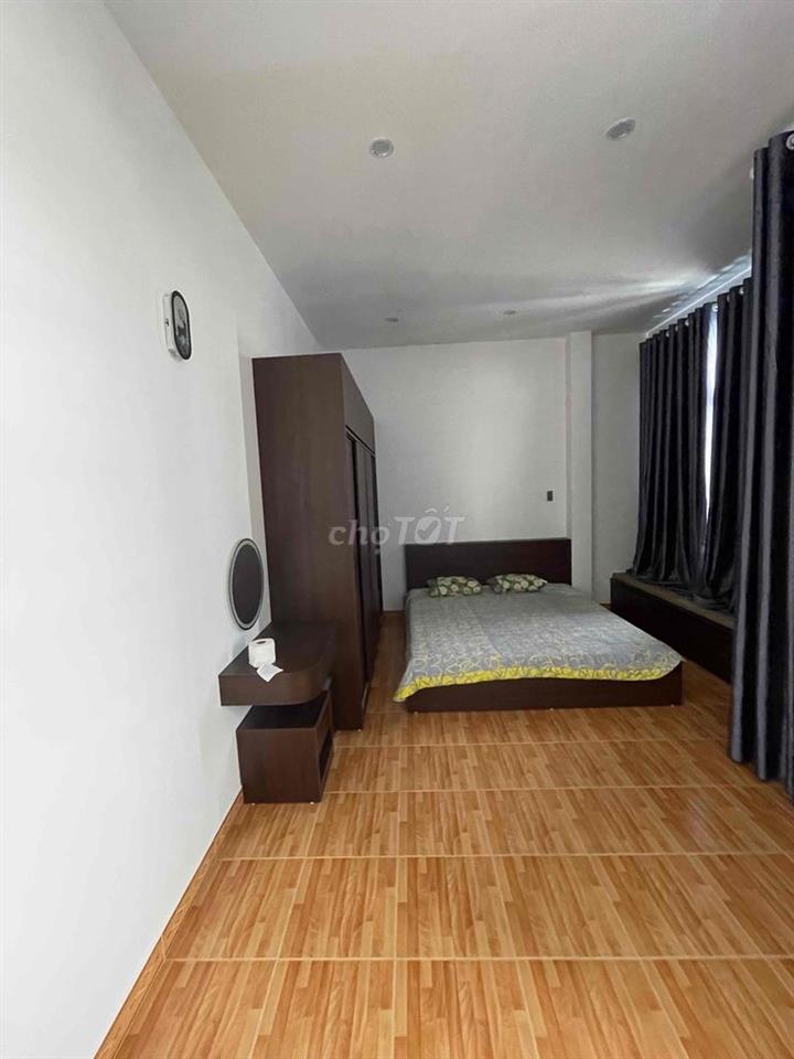 Cho thuê nhà Mới 2 tầng mt Tiên Sơn gần Chợ Hòa Cường.Full nội thất
