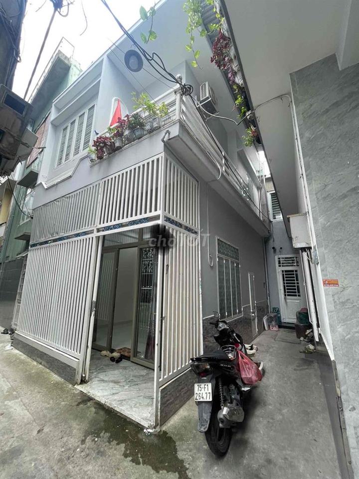 Cho thuê nhà 2 tầng kiệt Phan Thanh gần Nguyễn Văn Linh. Giá hợp lý
