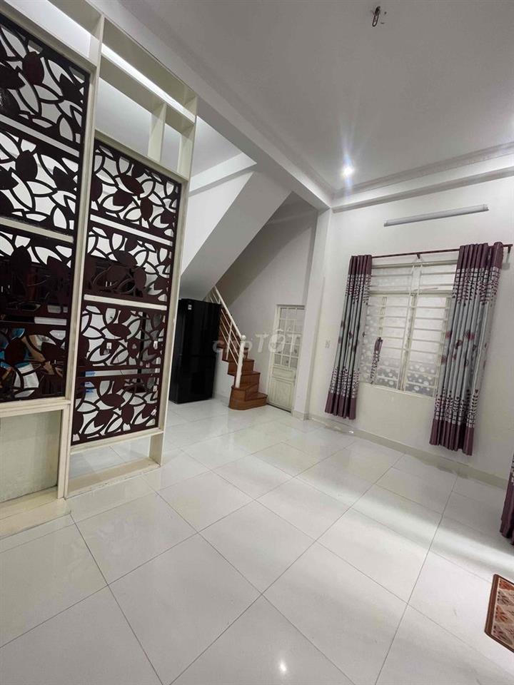 Cho thuê nhà 2 tầng kiệt Phan Thanh gần Nguyễn Văn Linh. Giá hợp lý