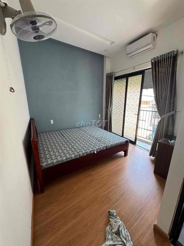CHO THUÊ NHÀ MỚI 4 TẦNG KIỆT OTO LÝ TỰ TRỌNG.FULL NỘI THẤT
