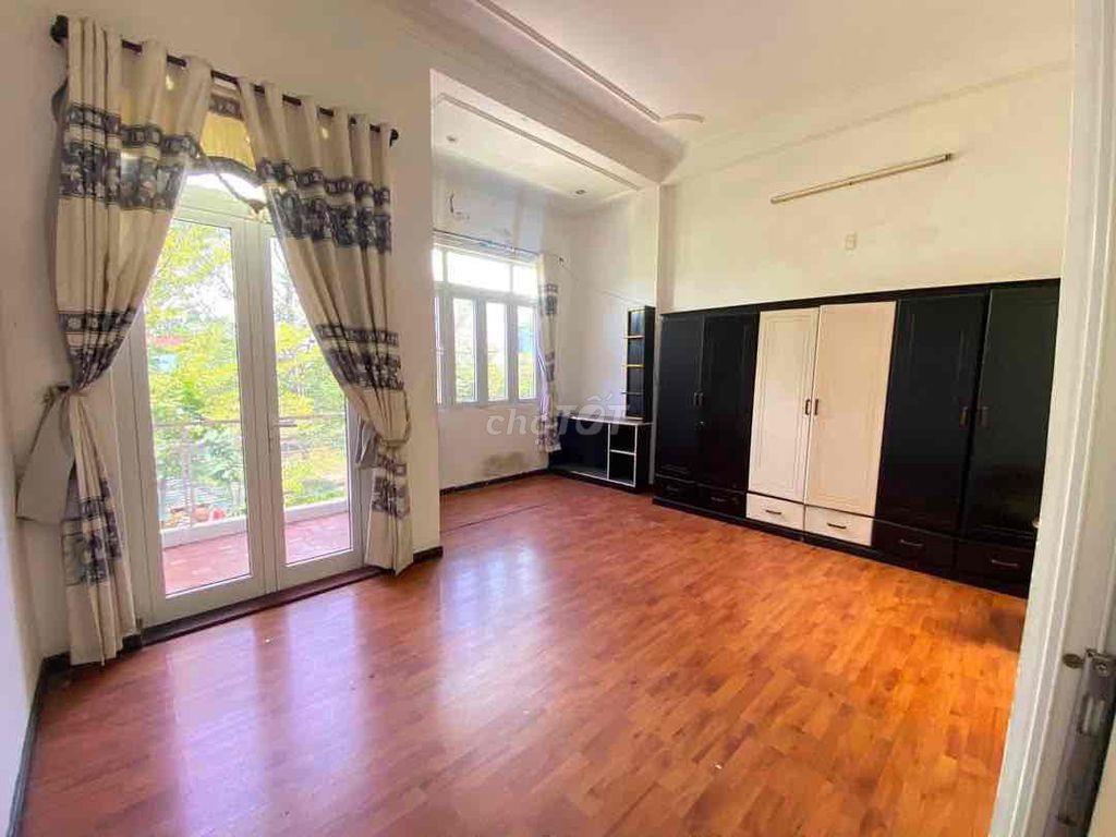 Cho thuê nhà 2 tầng mặt tiền Triệu Quốc Đạt-Cẩm Lệ Full nội thất