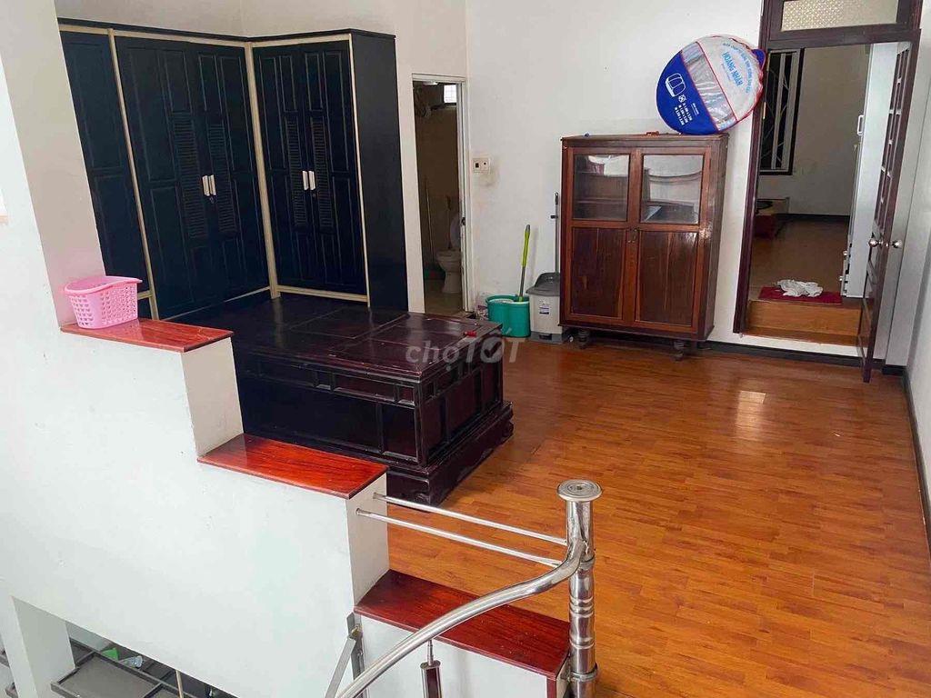 Cho thuê nhà 2 tầng mặt tiền Triệu Quốc Đạt-Cẩm Lệ Full nội thất