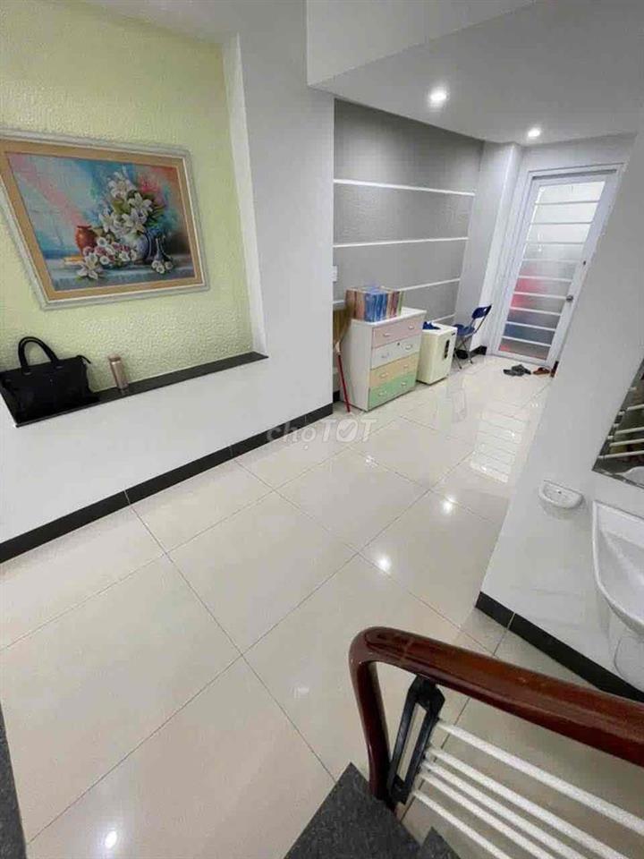 Cho thuê mặt tiền Châu Văn Liêm gần Đống Đa - Hải Châu